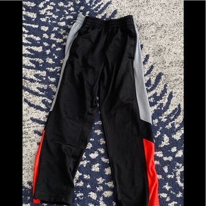 Sweat pants red and grey